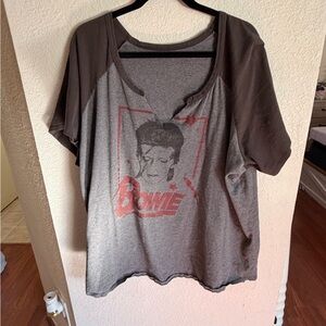 Gray Bowie Graphic Women's Top